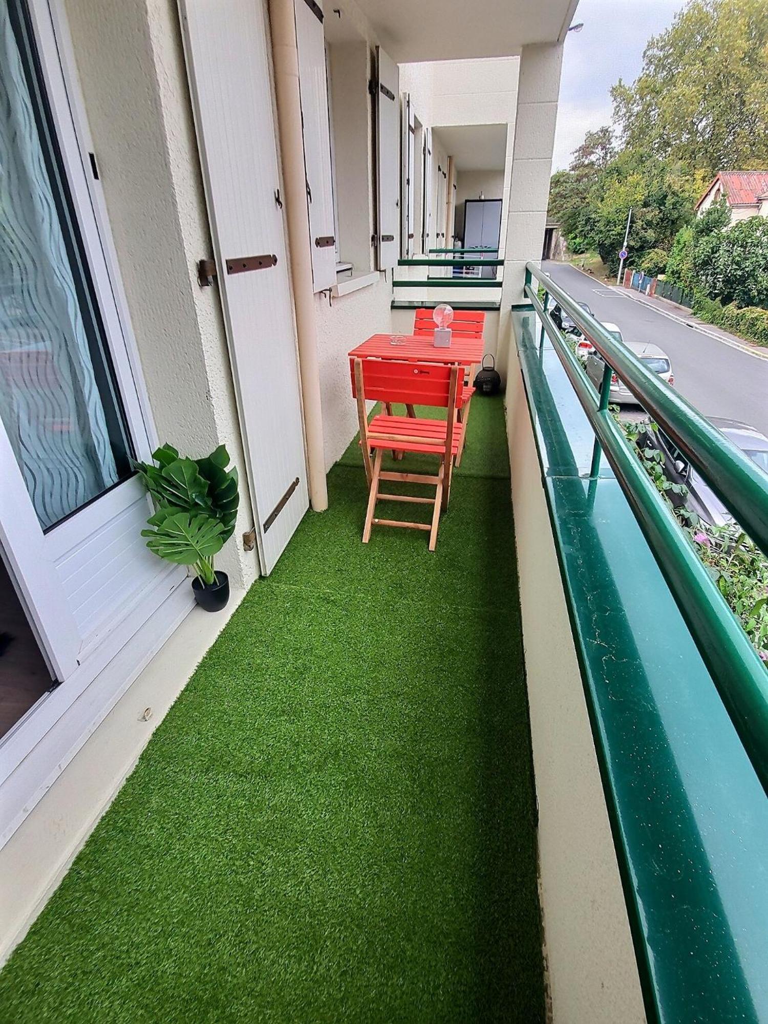 Appartement Pres Gare, Parking Виню-сюр-Сен Екстериор снимка