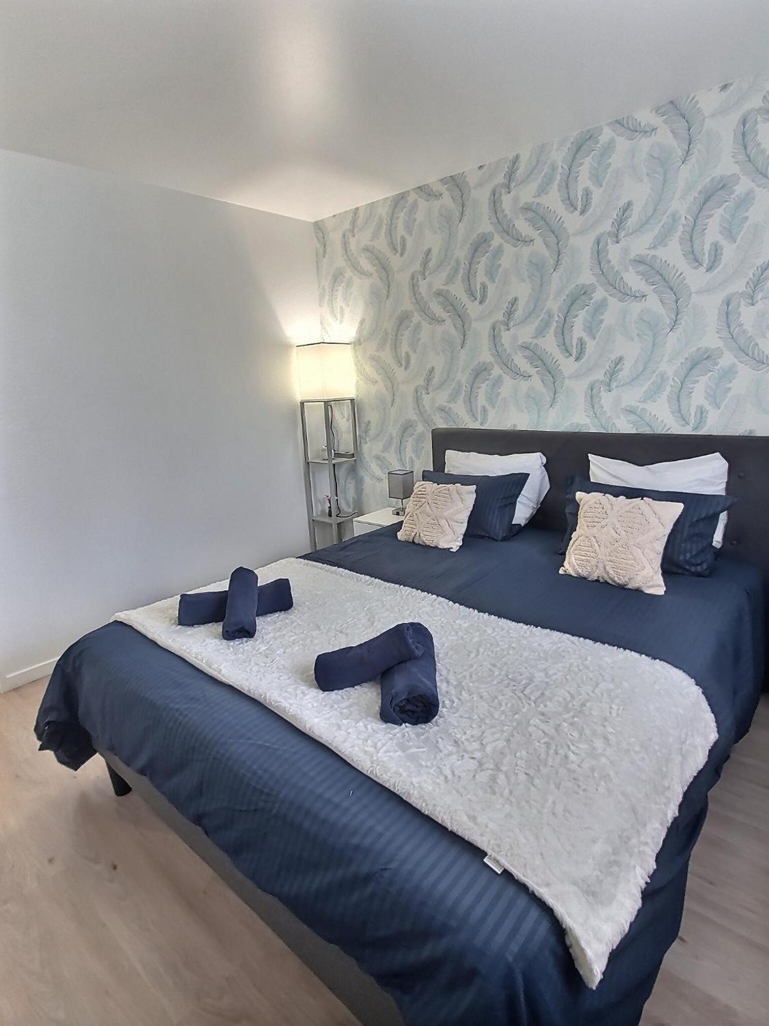 Appartement Pres Gare, Parking Виню-сюр-Сен Екстериор снимка